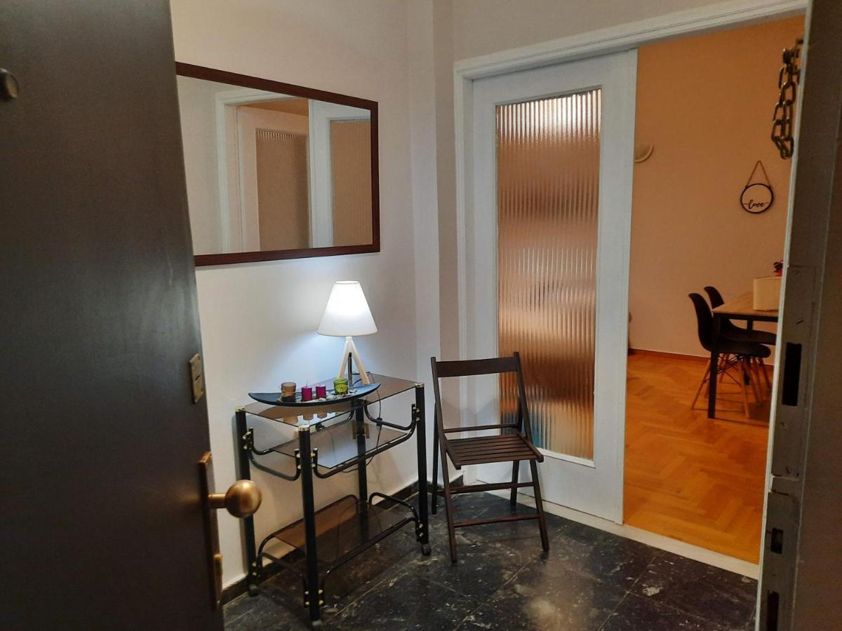 Cosy Apartment In The Heart Of The City Kalamata Exterior foto