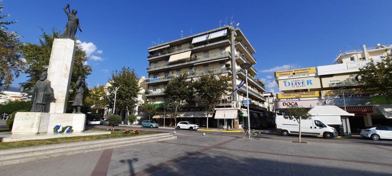 Cosy Apartment In The Heart Of The City Kalamata Exterior foto